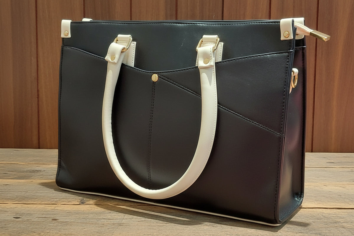 Front button black